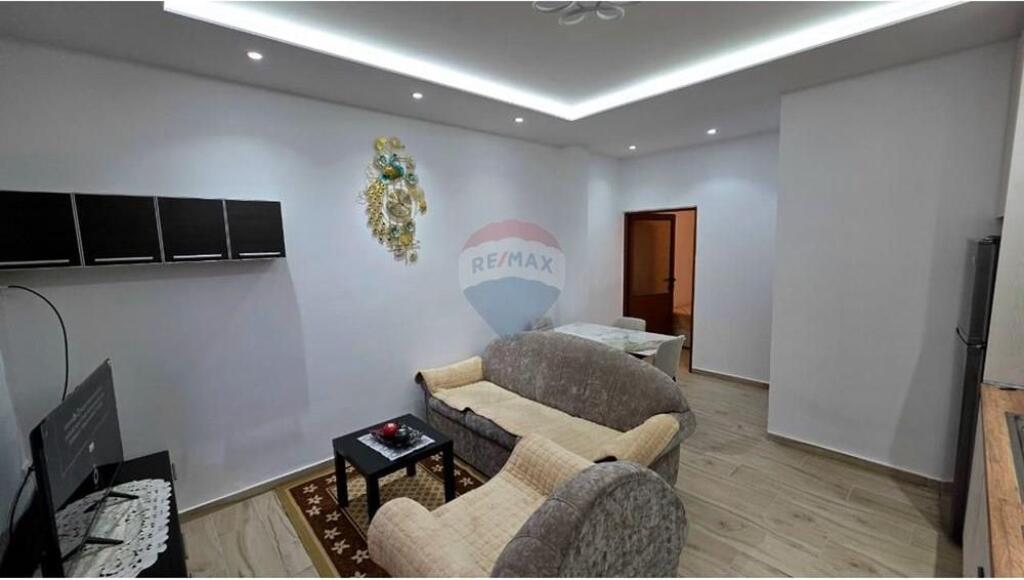 🏠 Appartamento 2+1 in Affitto – Via Dervish Hekali, Vlora