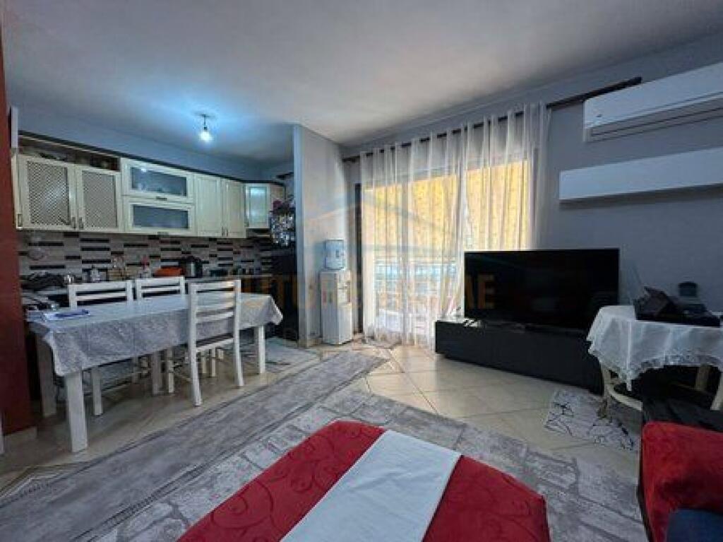 For sale, Apartment 2+1+2, Yzberisht