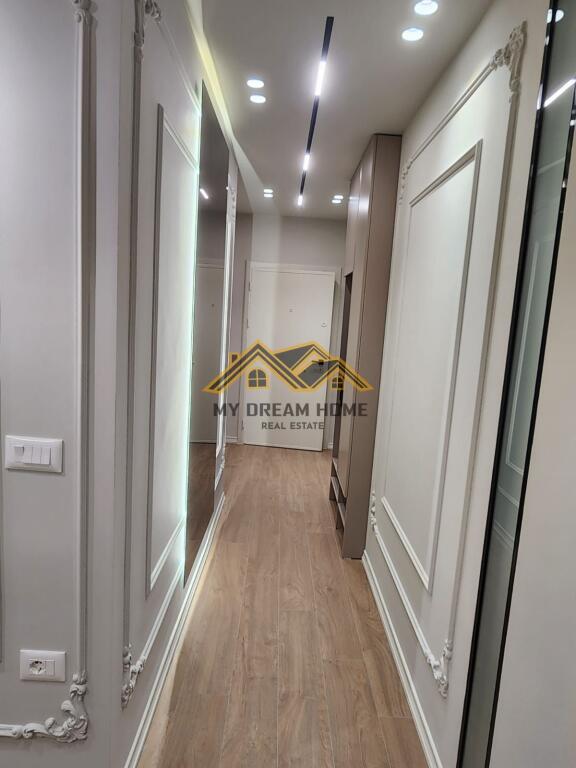 VENDESI UN SUPER APPARTAMENTO 2+1 A PLAZH ILIRIA DURRES