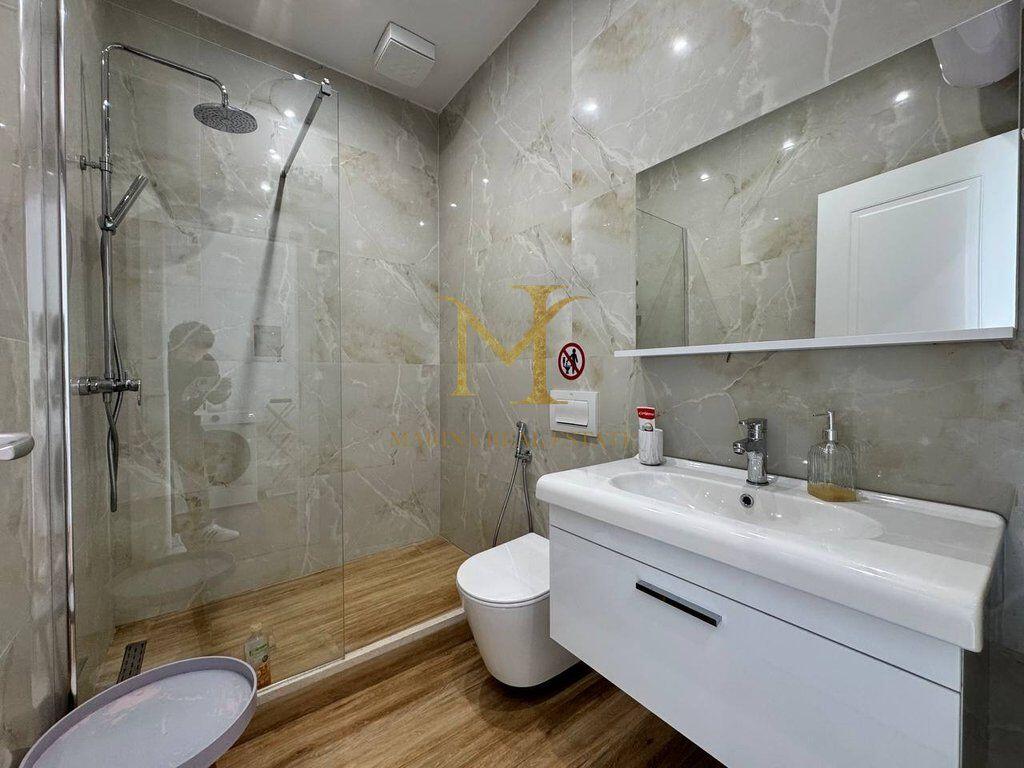 Super apartment for rent 2+1+2 bathrooms + large terrace in Durres