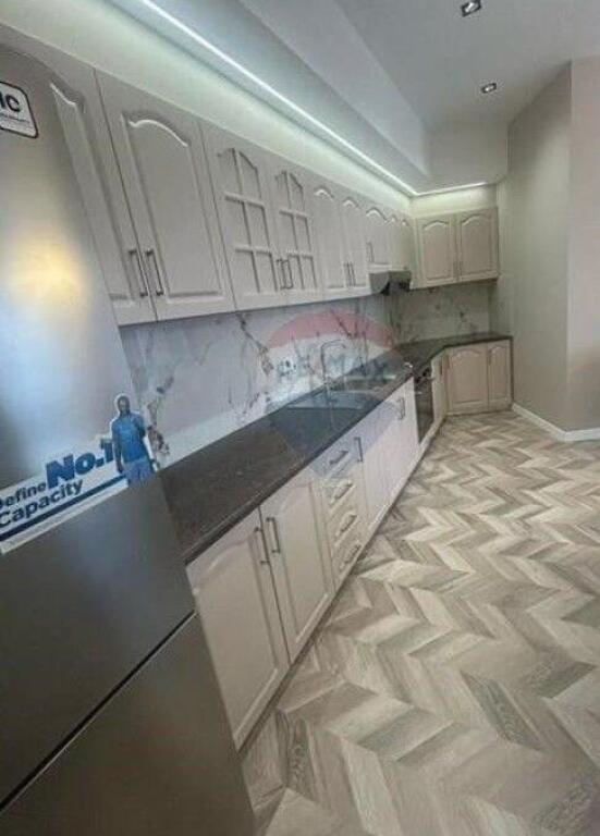 Apartment - For Sale - Barrikadave Street, Tirana(ID: 530221066-268)