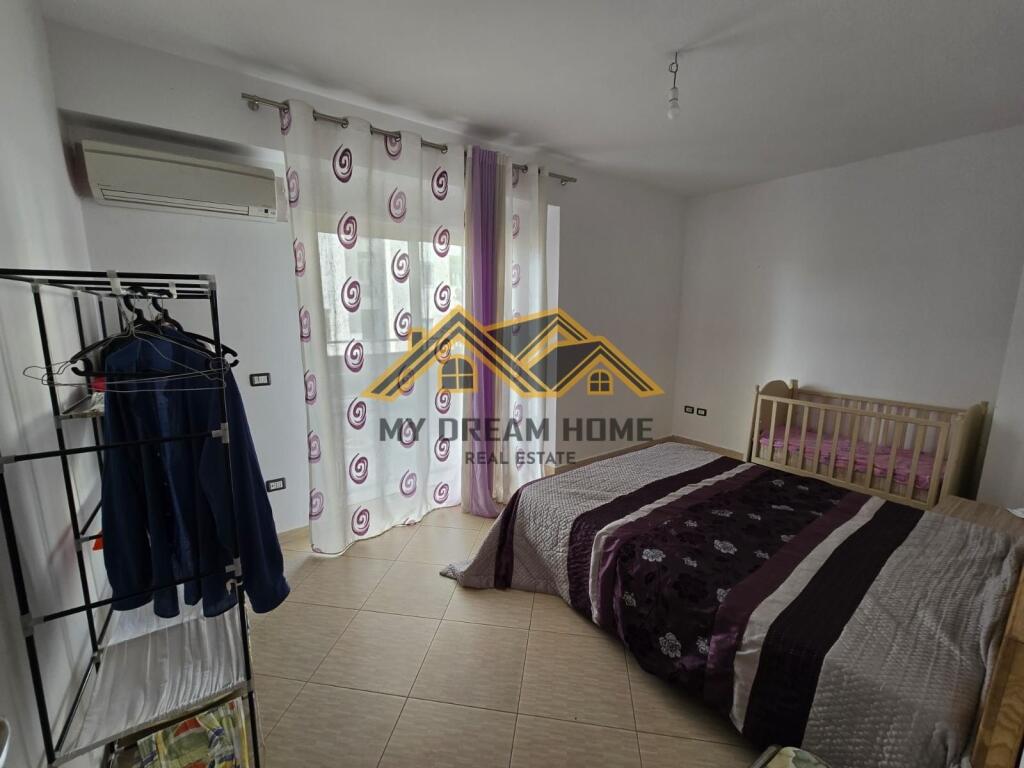 SHITET SUPER APARTAMENT ME PAMJE DETI NE DURRES!!!