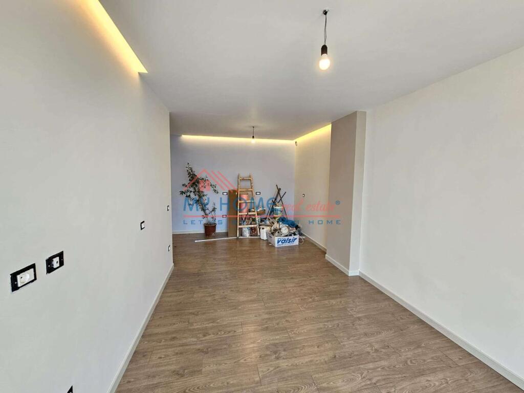 Ufficio in affitto a Zogu i Zi Tirana