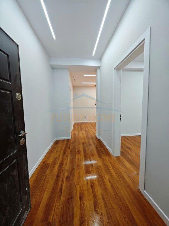 Appartamento in vendita 2+1+2+2, Viale Principale, Durazzo