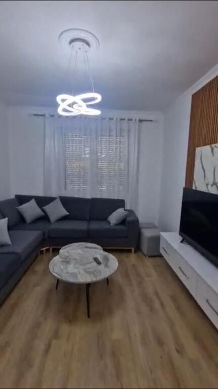 APARTAMENT 2+1 ME QERA, UNIVERS CITY