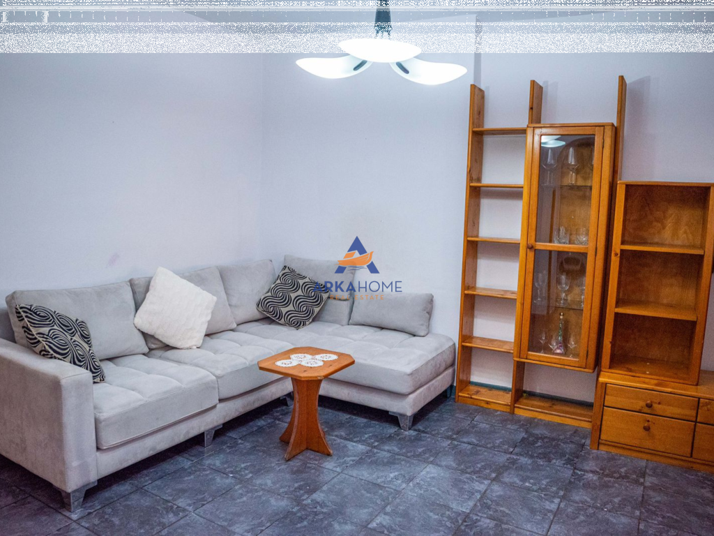 FOR RENT 2+1 APARTMENT "AT THE NEW MARKET" 700 EURO
