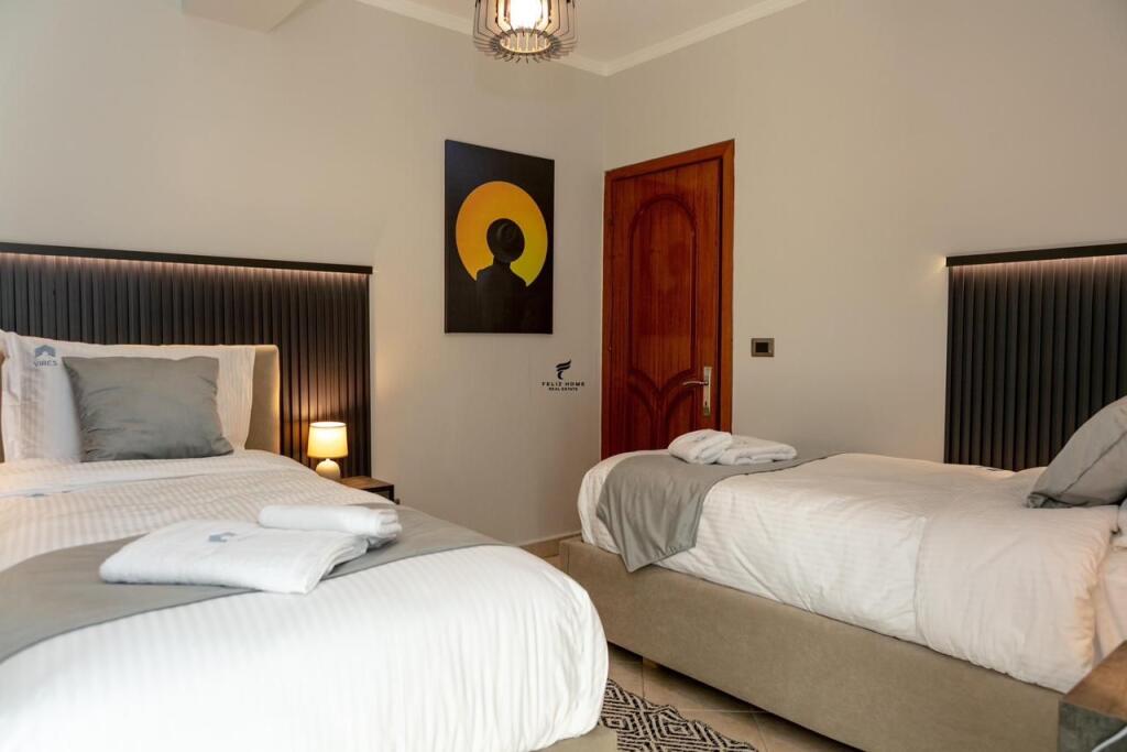 APARTAMENT ME QERA 3+1+2 XHAMIA E TABAKEVE 1200 EURO