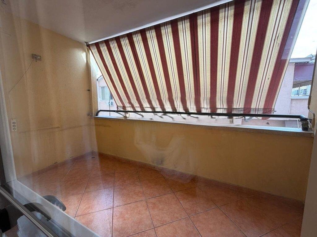 Office 1+1 For Rent in Ish Blloku, Tirana 800 € /Month