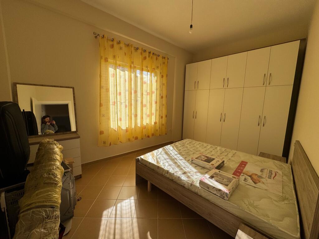 Rent 3+1 apartment in Fresk 45000 lek near Europa bakery