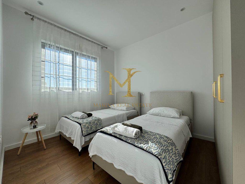 Super apartment for rent 2+1+2 bathrooms + large terrace in Durres