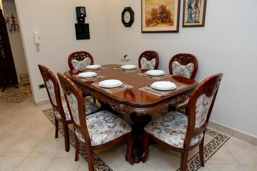 APARTAMENT ME QERA 3+1+2 XHAMIA E TABAKEVE 1200 EURO