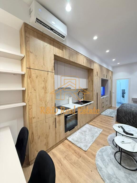 🏡 Affittasi monolocale (garsoniera) – Fresku
