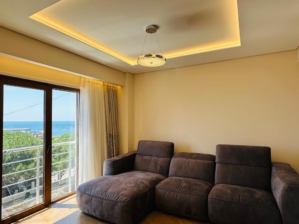 Apartment 2+1+2 for rent at Currilat