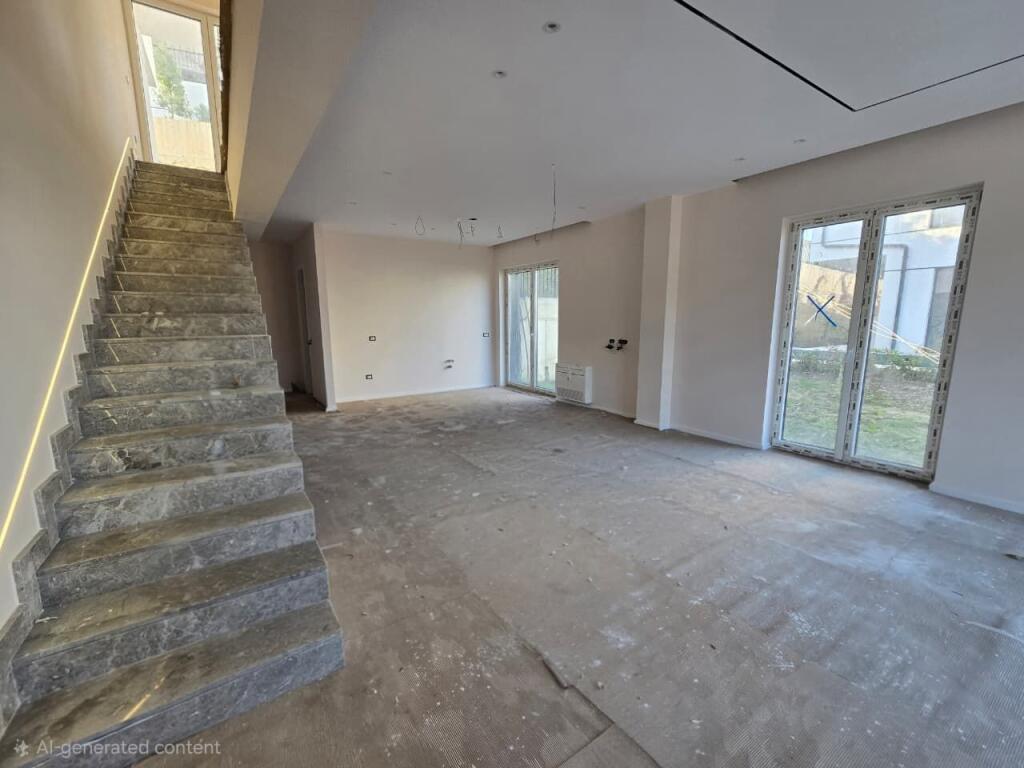 Villa in Affitto nel Complesso Residenziale, Lago Secco, Tirana