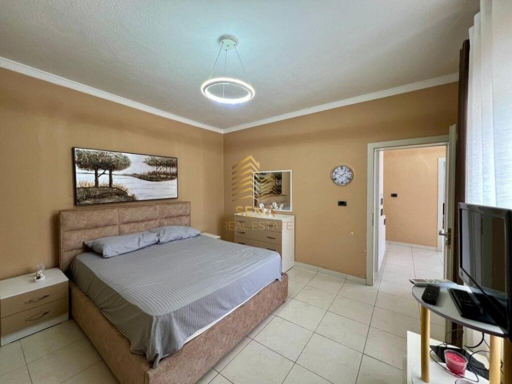 In vendita, Terreno + Edificio di 1 piano, Ex Dogana – Laprake, 315.000 Euro