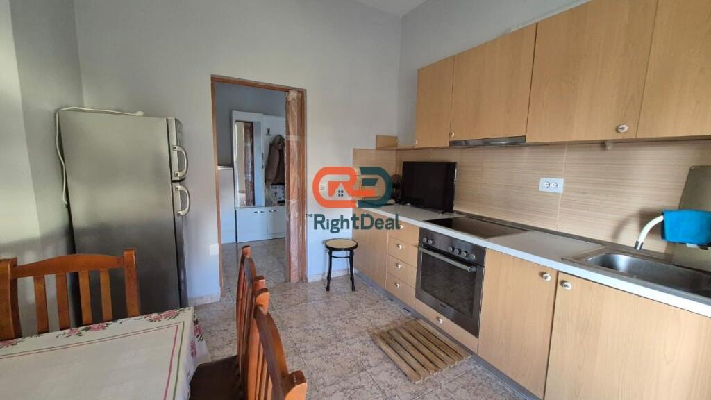 Near Medrese, 2+1 apartment for rent !!!