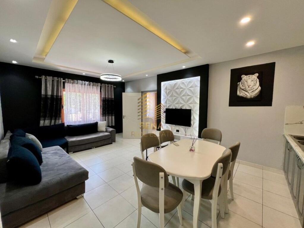 In vendita, Terreno + Edificio di 1 piano, Ex Dogana – Laprake, 315.000 Euro