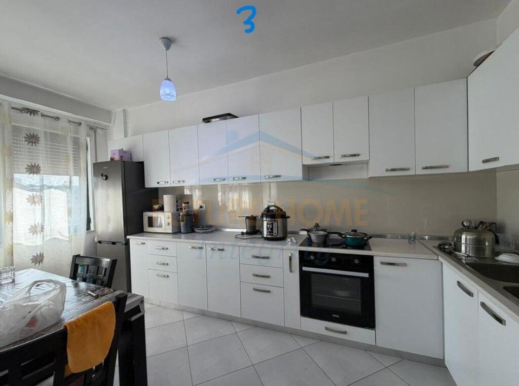 For sale, 2+1+2 apartment Electric Market in Tirana.