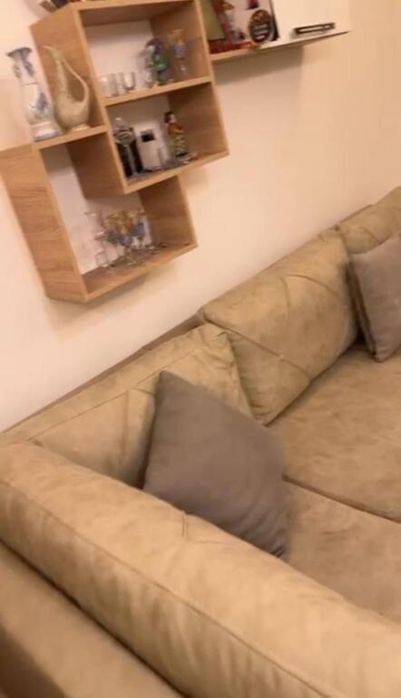 For Rent 2+1 Harry Fultz