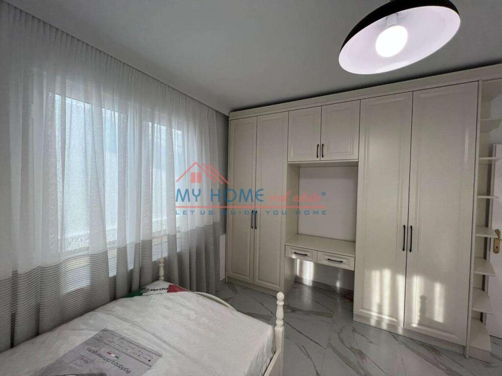 Apartament 2+1 me qera Sheshi Willson Tirane