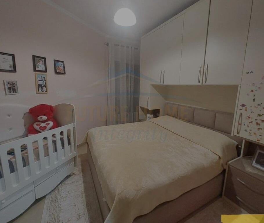 For sale, Apartment 1+1+2 Balconies, New Maternity, Tirana.