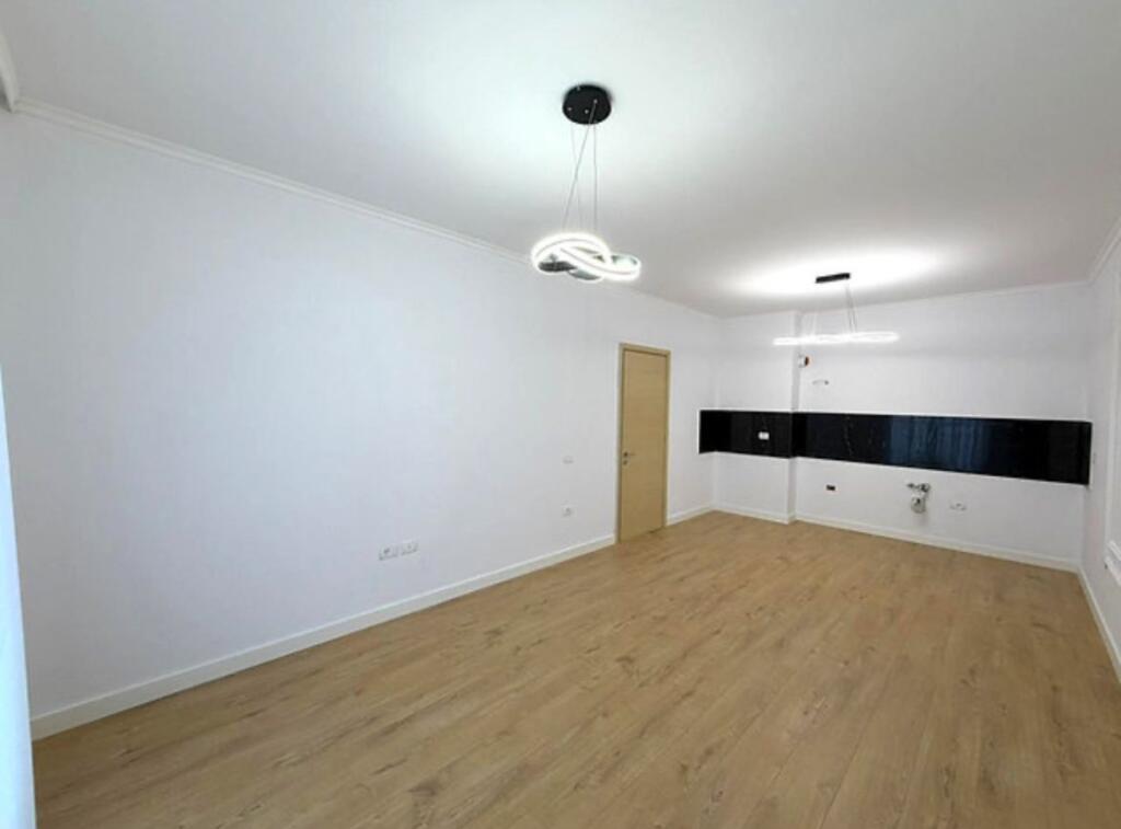 Apartment 2+1 For Sale Pall. Shigjeta/ Hotel Marinaj