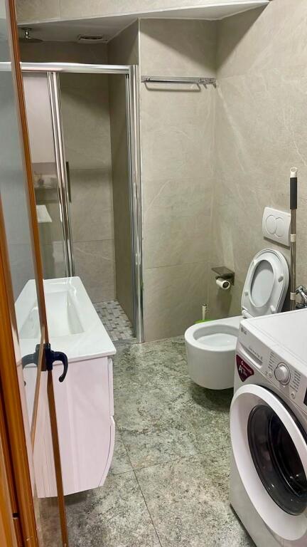 📣 QERA Apartament 2+1 📍 Laprake 🛣️ Rruga "Dritan Hoxha" ✨