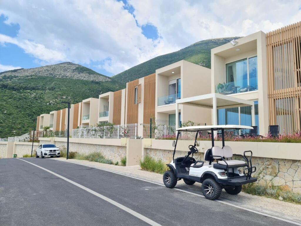 Apartment 1+1 for sale in Green Coast Village .
