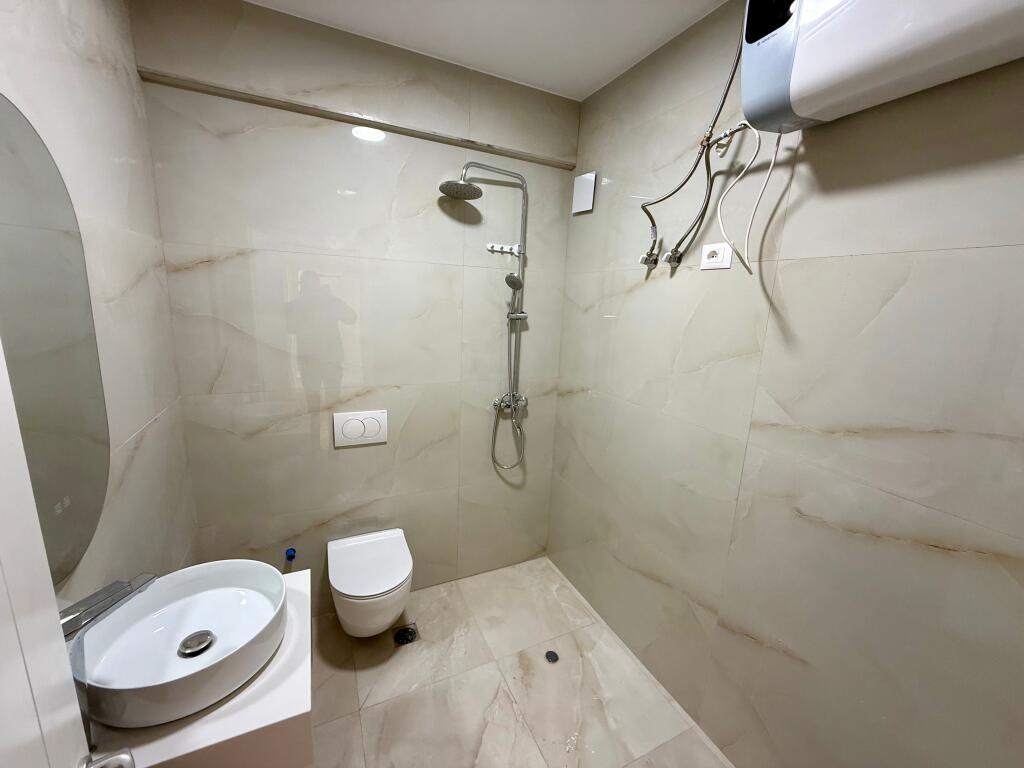 📣 QERA Apartament 2+1 Me 2 Tualete 📍 Prane Fushes Se Ali Demit ✨