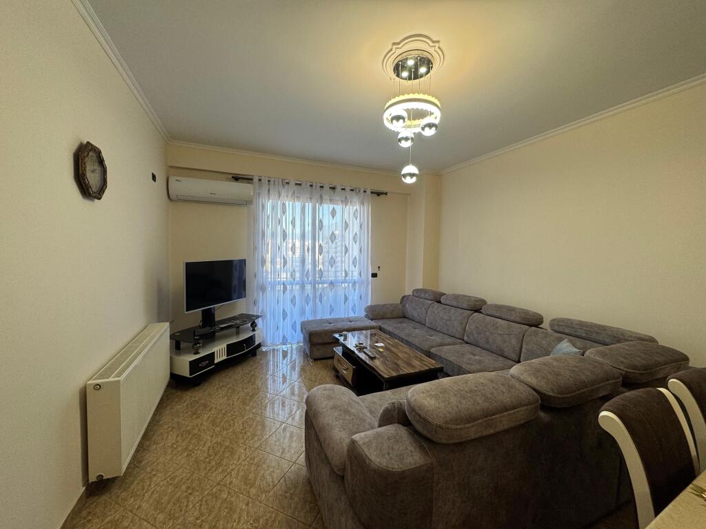 Apartament me qera 2+1 Nela 6