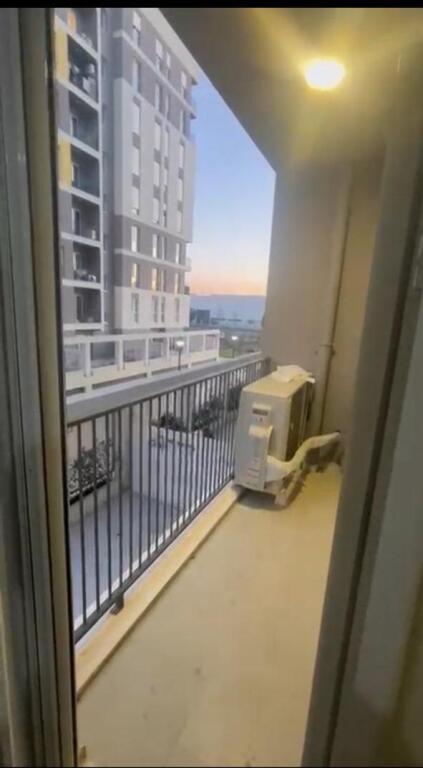 APARTAMENT 2+1+POST PARKIM ME QERA, UNIVERS CITY