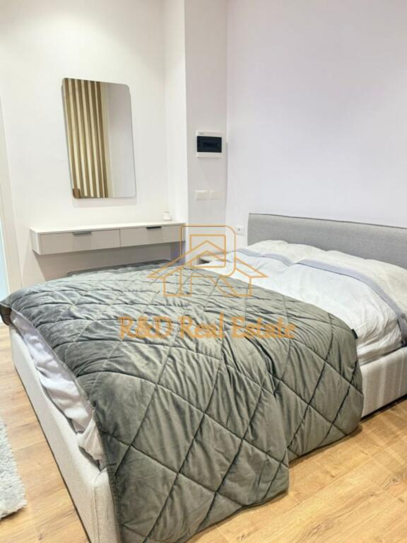 🏡 Affittasi monolocale (garsoniera) – Fresku