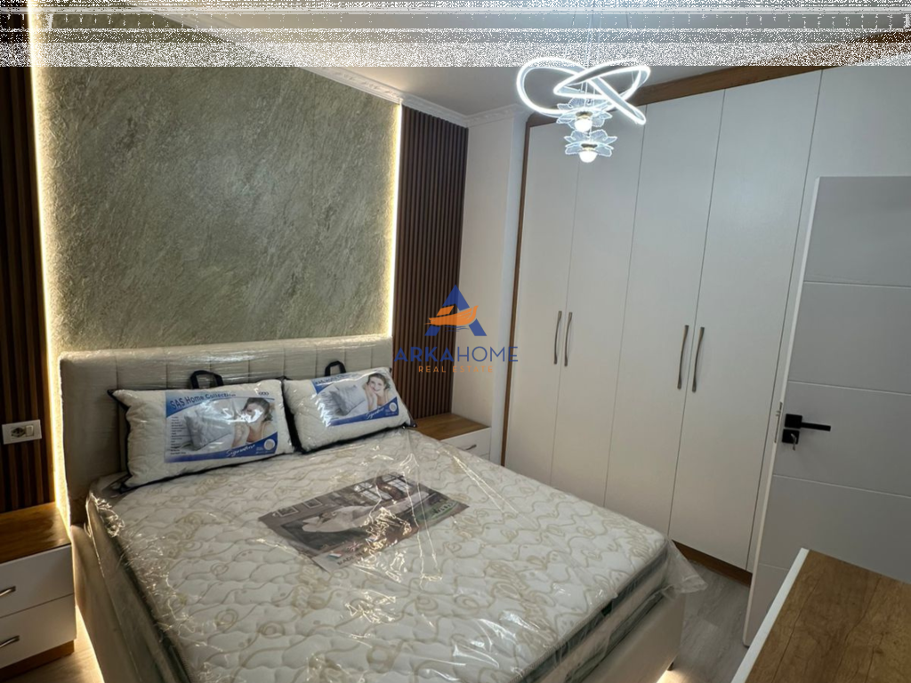 SHITET APARTAMENT 1+1+BALLKON "KOMPLEKSI BRUCI 2007,PALLATET CABEJ " 95.000 EURO