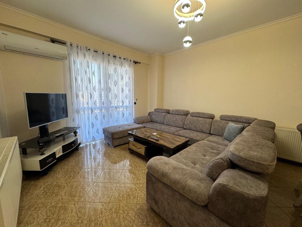 Apartament me qera 2+1 Nela 6