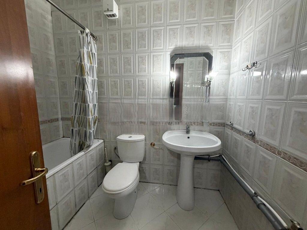Office 1+1 For Rent in Ish Blloku, Tirana 800 € /Month