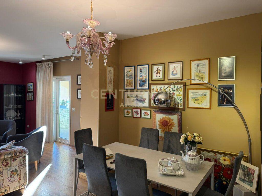 EXCLUSIVE APARTMENT 2+1+2 FOR SALE, NEAR THE FORMER EXHIBITION