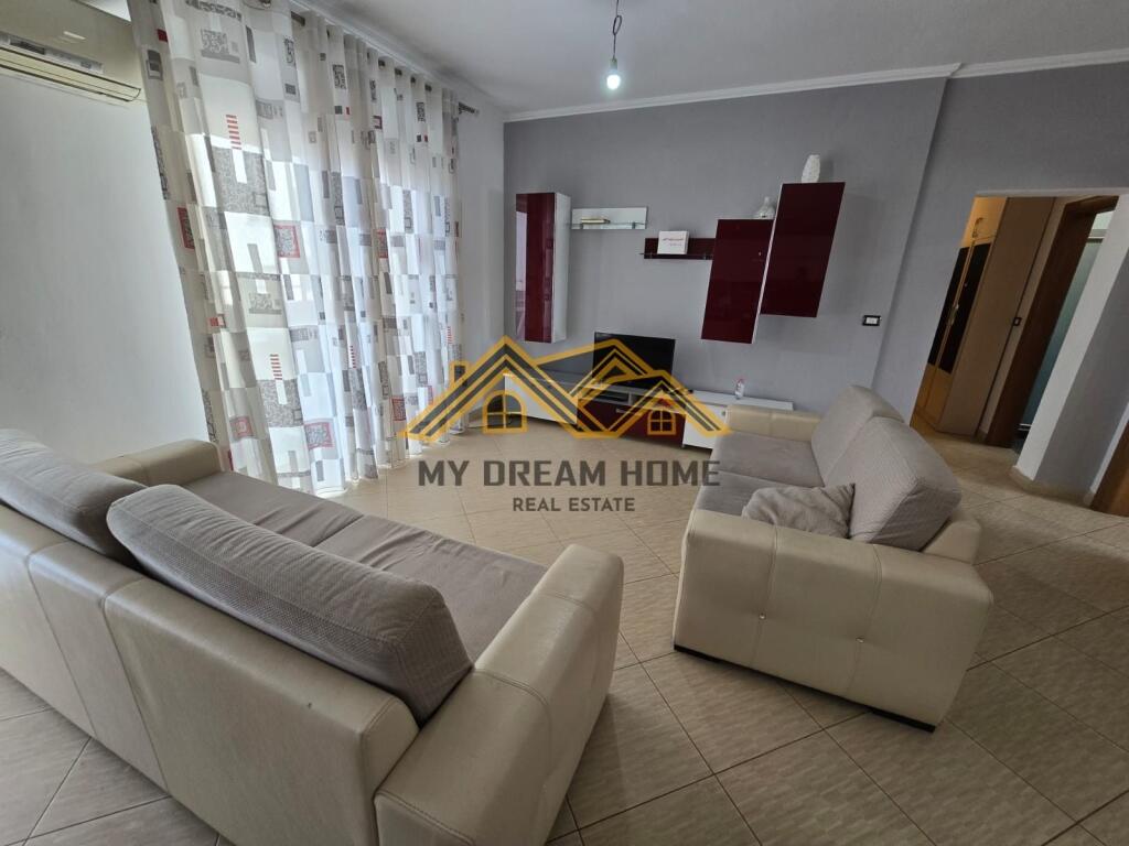 SHITET SUPER APARTAMENT ME PAMJE DETI NE DURRES!!!