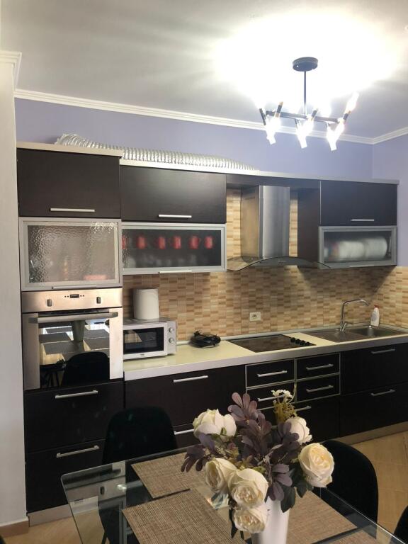 Apartament 2+1+2 per Shitje ne Astir