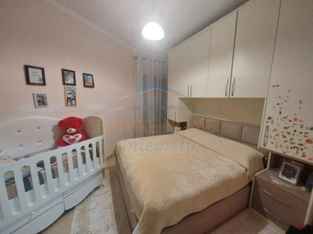 For sale, Apartment 1+1+2 Balconies, New Maternity, Tirana.
