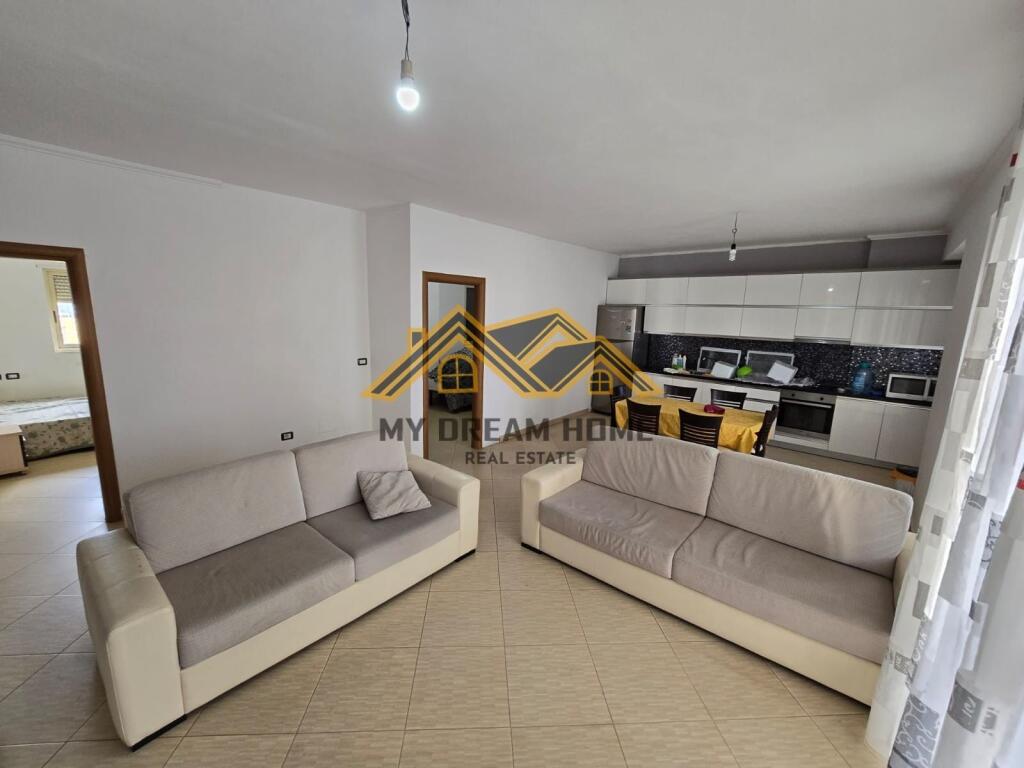 SHITET SUPER APARTAMENT ME PAMJE DETI NE DURRES!!!