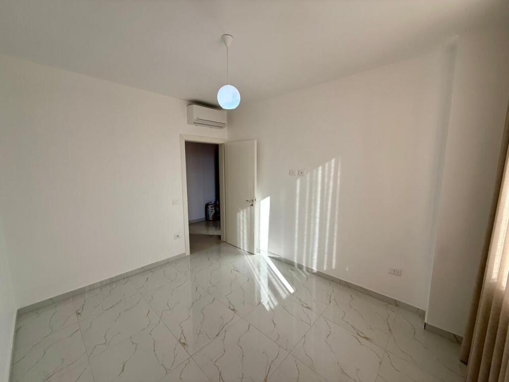 📣 AFFITTO Appartamento 2+1 Con 2 Bagni 📍 Vicino a Piazza Ali Demi ✨ 💶 Prezzo 650 Euro