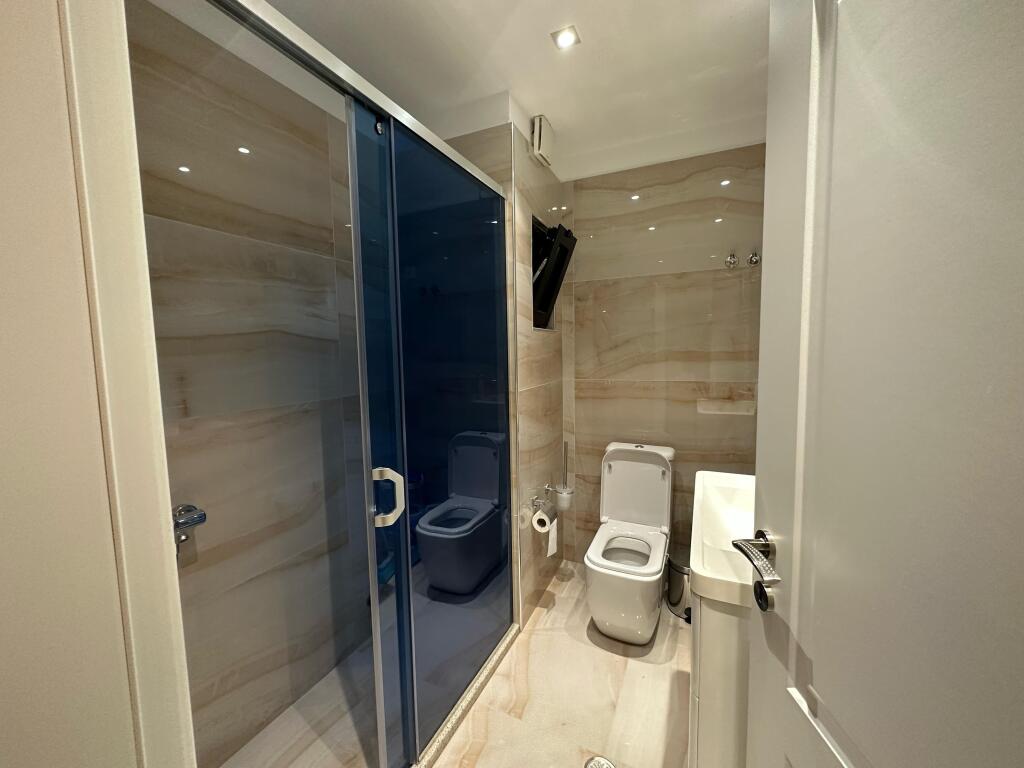 Apartament 2+1+2wc me Qera Afatgjate - Lungomare, Vlore