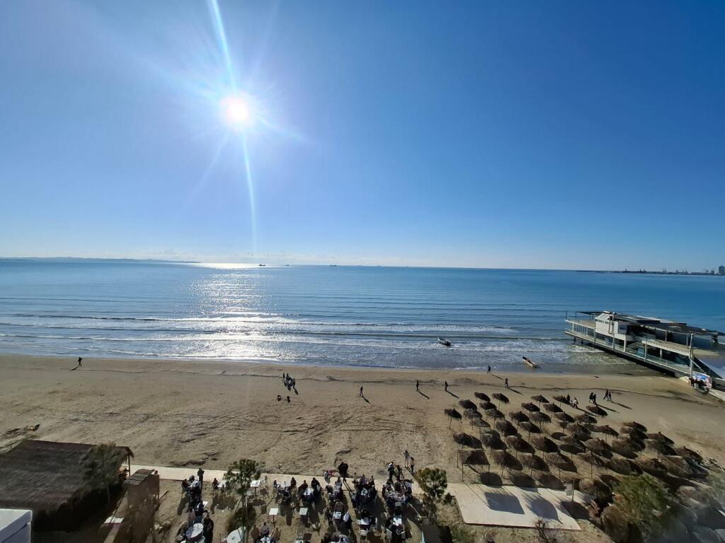 For Rent Apartment 2+1 On Railway Beach