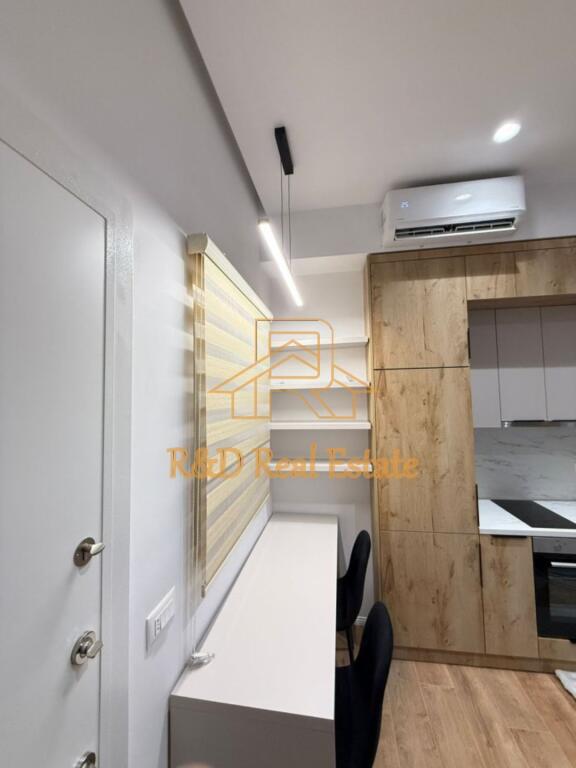 🏡 Affittasi monolocale (garsoniera) – Fresku