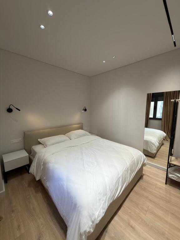 🏙️ AFFITTASI 2 STUDIO – CENTRO, 9 PIANI