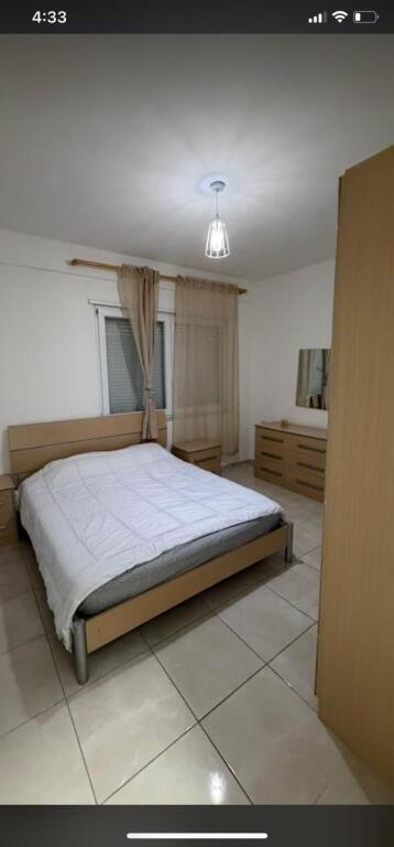 🏡 AFFITTASI APPARTAMENTO 1+1 – PALAZZO NUOVO vicino al Comune di Parigi