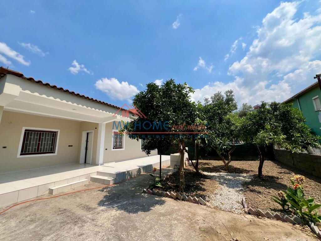 Villa for sale at the Former Customs in Tirana