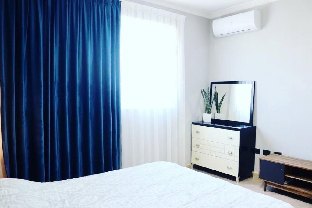 Apartament 3+1+2 per qira ne Xhamllik