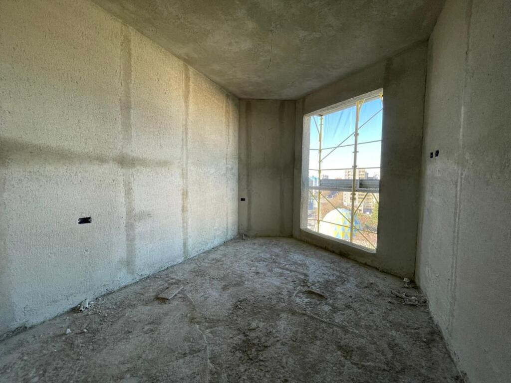 Apartment 2+1 for sale at Colonnade Residence.