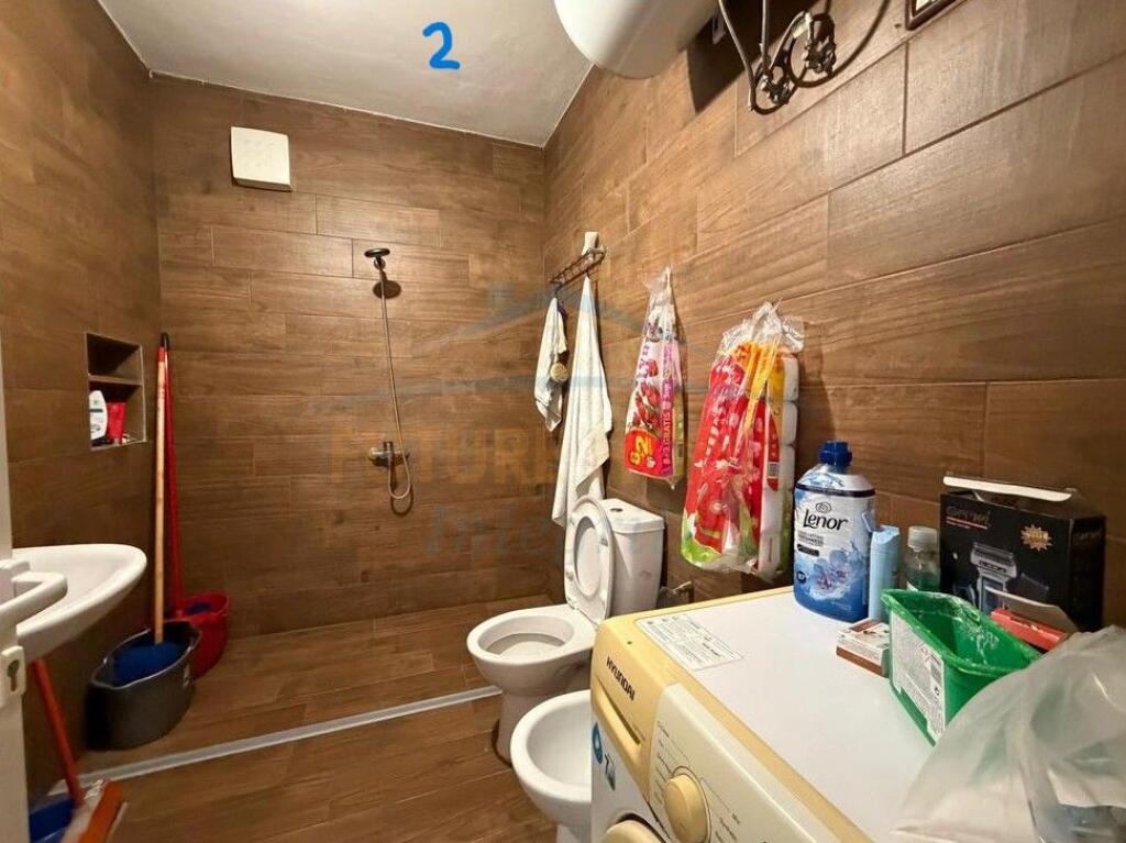 For sale, 2+1+2 apartment Electric Market in Tirana.
